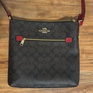 COACH, like new, signature Rowan File bag
